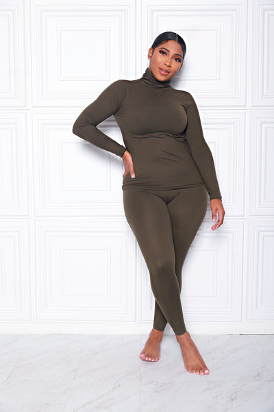 Oh So Basic Set | Olive 2 piece Turtle Neck Set